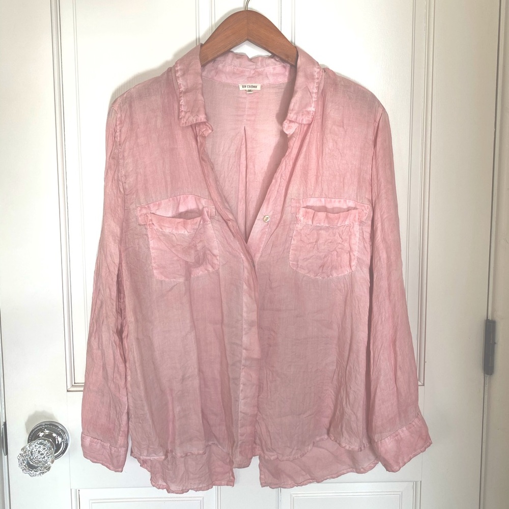 En Creme button down